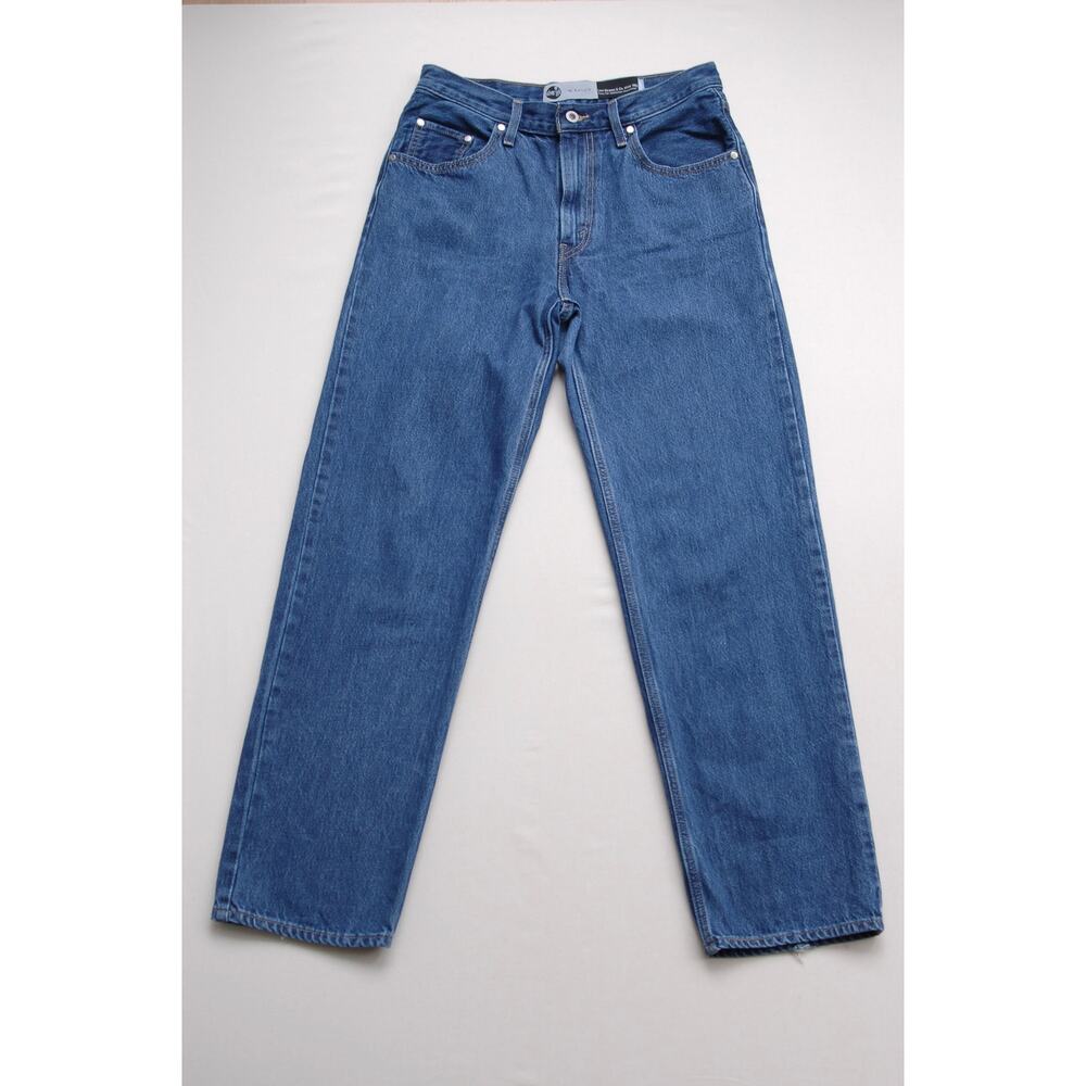 FLASH SALE: Levi's SilverTab Straight Leg Jeans - Medium Wash